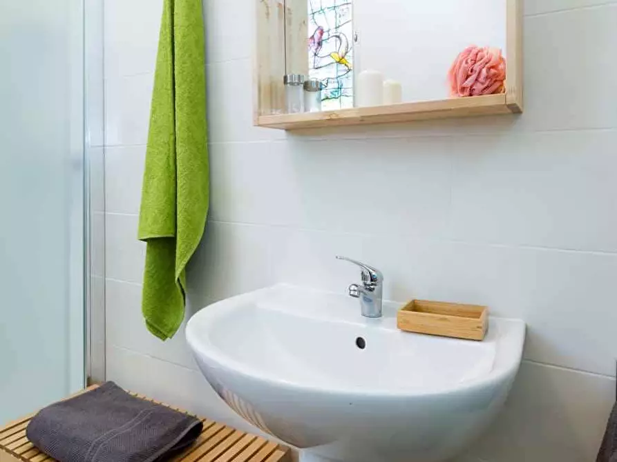 Immagine 16 di Camera in affitto  in Via Carlo Bertolazzi8 a Milano