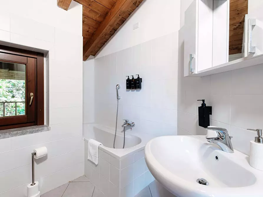 Immagine 33 di Appartamento in affitto  in Via della Conciliazione83 a Como