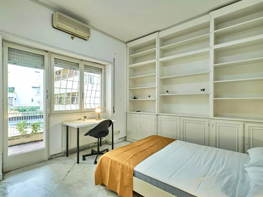 Immagine 3 di Camera in affitto  in Via Attilio Friggeri35 a Roma