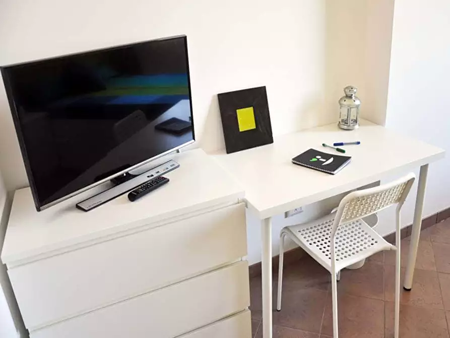 Immagine 10 di Camera in affitto  in Via Gustavo Fara39 a Milano