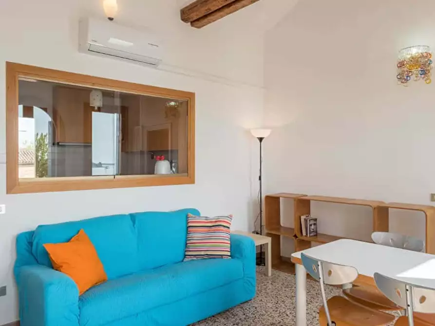 Immagine 1 di Appartamento in affitto  in Riviera San Nicolò31 a Venezia