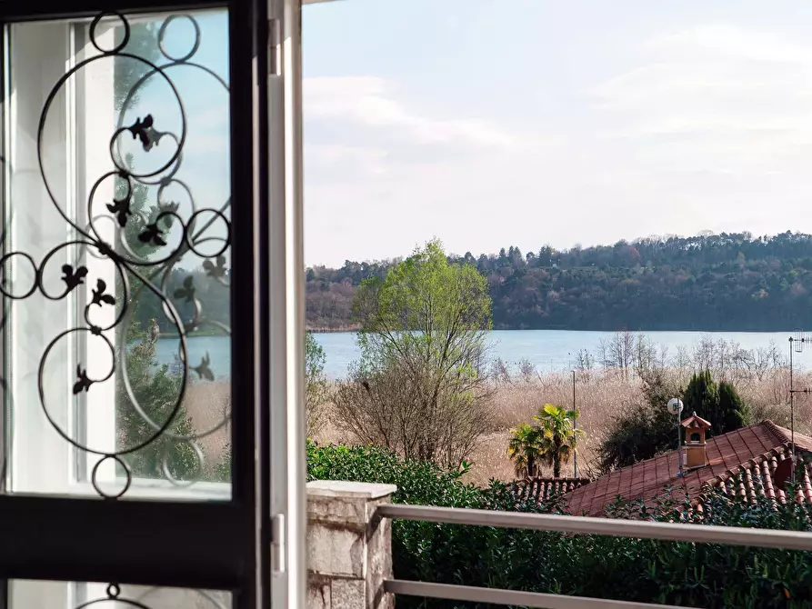 Immagine 1 di Appartamento in affitto  in Via Crotto Urago17 a Barni