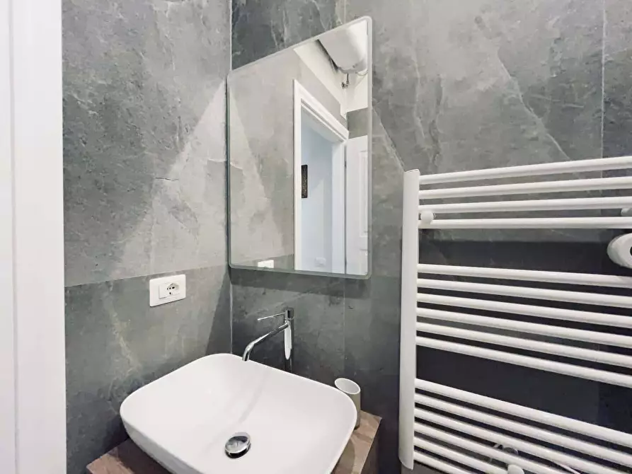 Immagine 8 di Appartamento in affitto  in Via Errico Petrella6 a Milano