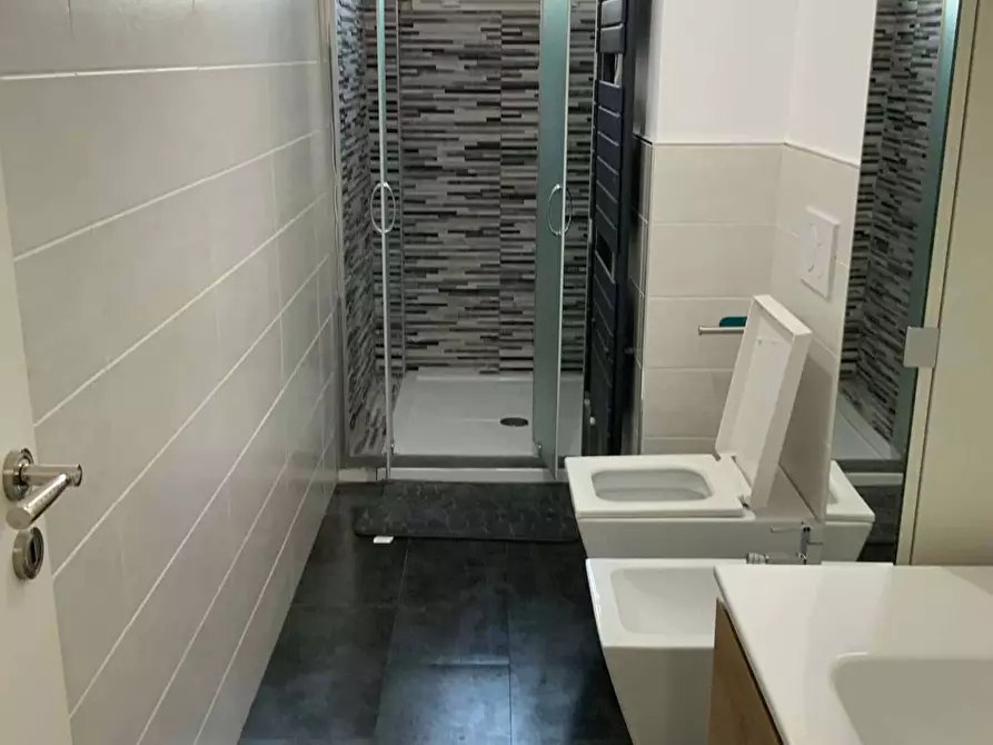 Immagine 15 di Appartamento in affitto  in Via delle Querce1 a Rodano
