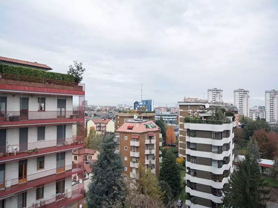 Immagine 12 di Camera in affitto  in VIA RESSI12 a Milano