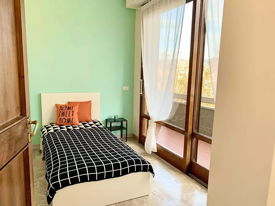 Immagine 7 di Camera in affitto  in Viale Francesco Redi45 a Firenze