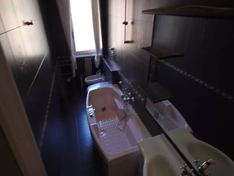 Immagine 16 di Camera in affitto  in Largo Giovanni Battista Scalabrini2 a Milano