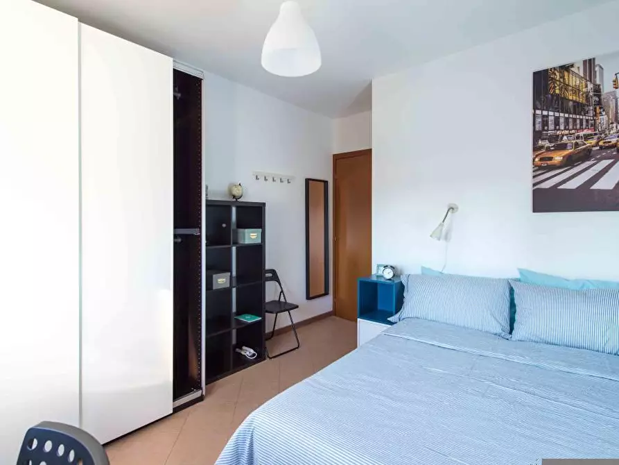 Immagine 3 di Camera in affitto  in Via del Lavoro37/3 a Bologna