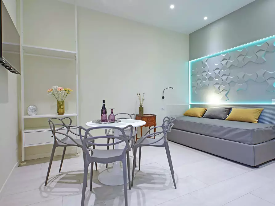 Immagine 2 di Appartamento in affitto  in Via Taranto93 a Roma