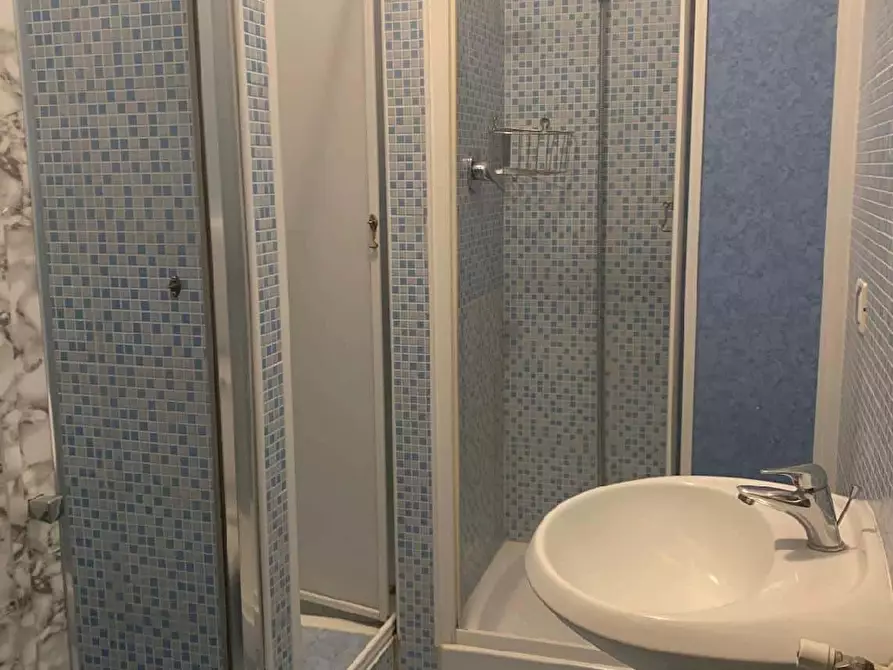 Immagine 4 di Camera in affitto  in Via Bixio41 a Roma