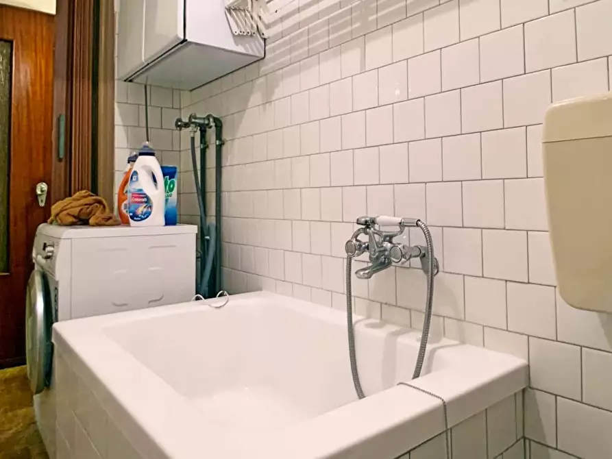 Immagine 21 di Appartamento in affitto  in Alzaia Naviglio Pavese a Milano