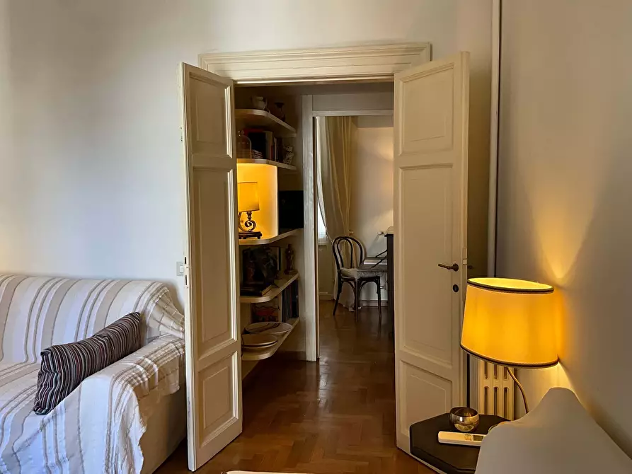 Immagine 27 di Appartamento in affitto  in Via di Sant'Andrea delle Fratte a Roma