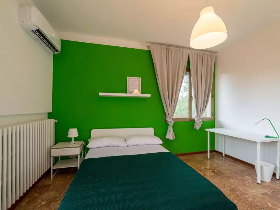 Immagine 3 di Camera in affitto  in Piazza Augusto Conti5 a Firenze