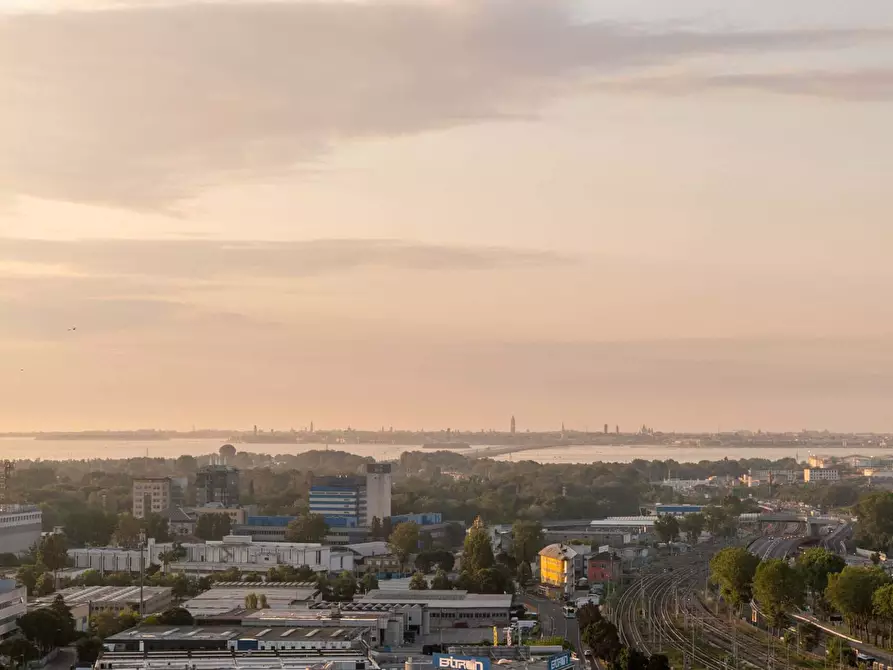 Immagine 19 di Appartamento in affitto  in Via Torino6 a Venezia