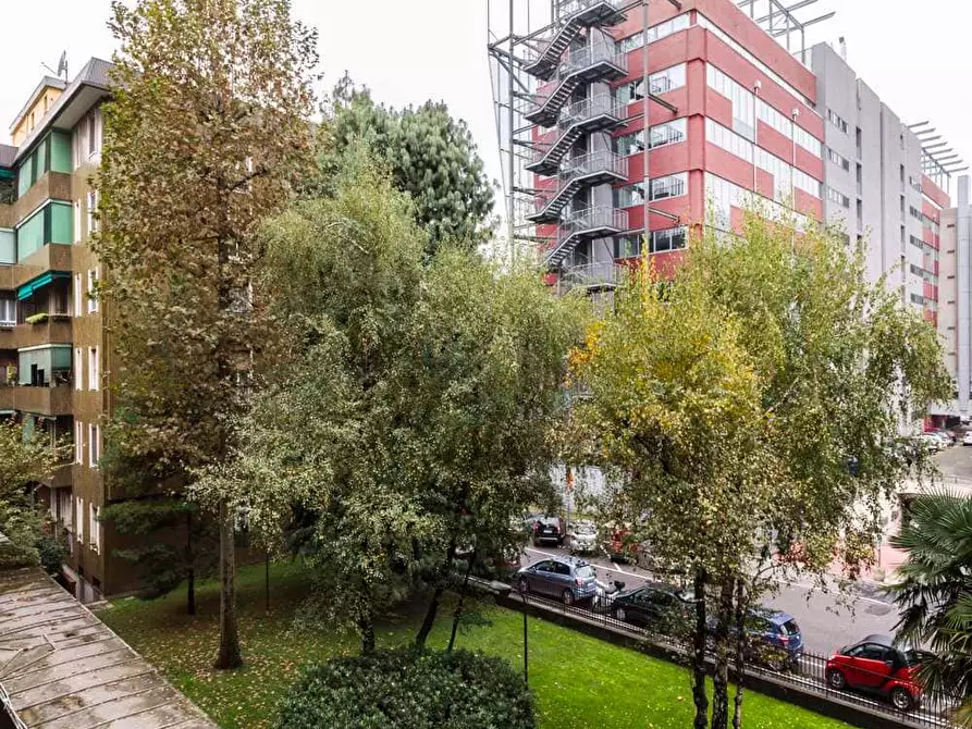 Immagine 8 di Camera in affitto  in Via Raffaello Bertieri1 a Milano