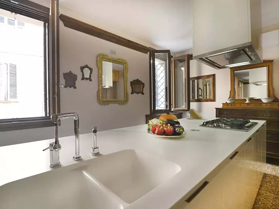 Immagine 9 di Appartamento in affitto  in Via Guerrazzi26 a Bologna