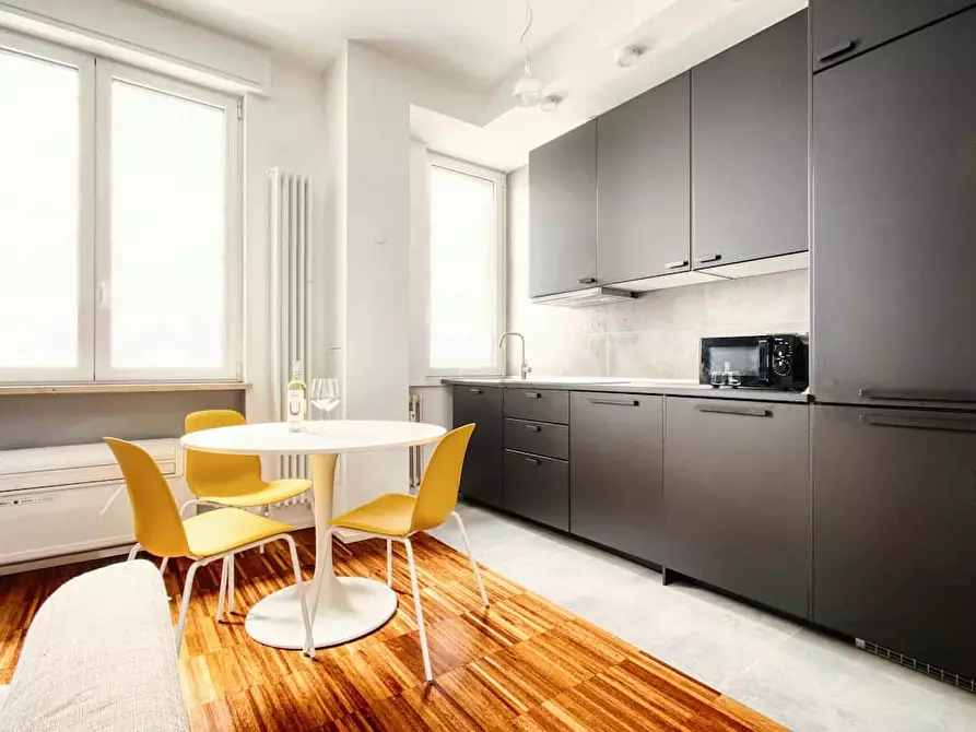 Immagine 10 di Appartamento in affitto  in Via Piero della Francesca51 a Milano