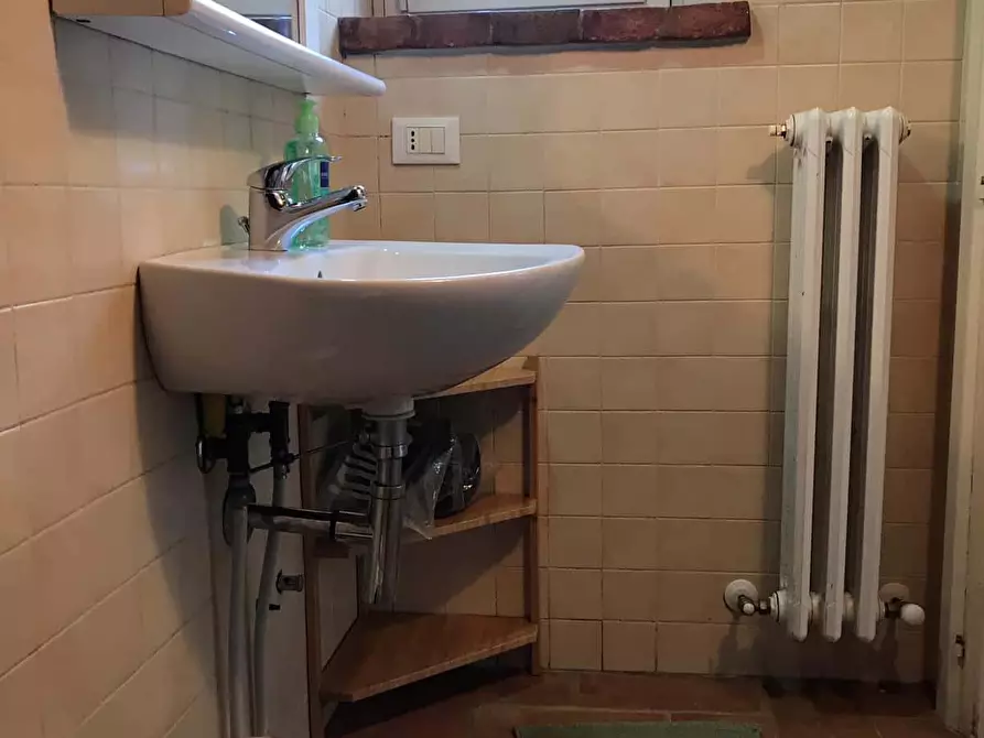 Immagine 5 di Appartamento in affitto  in Via Massimo D'Azeglio1 a Pesaro