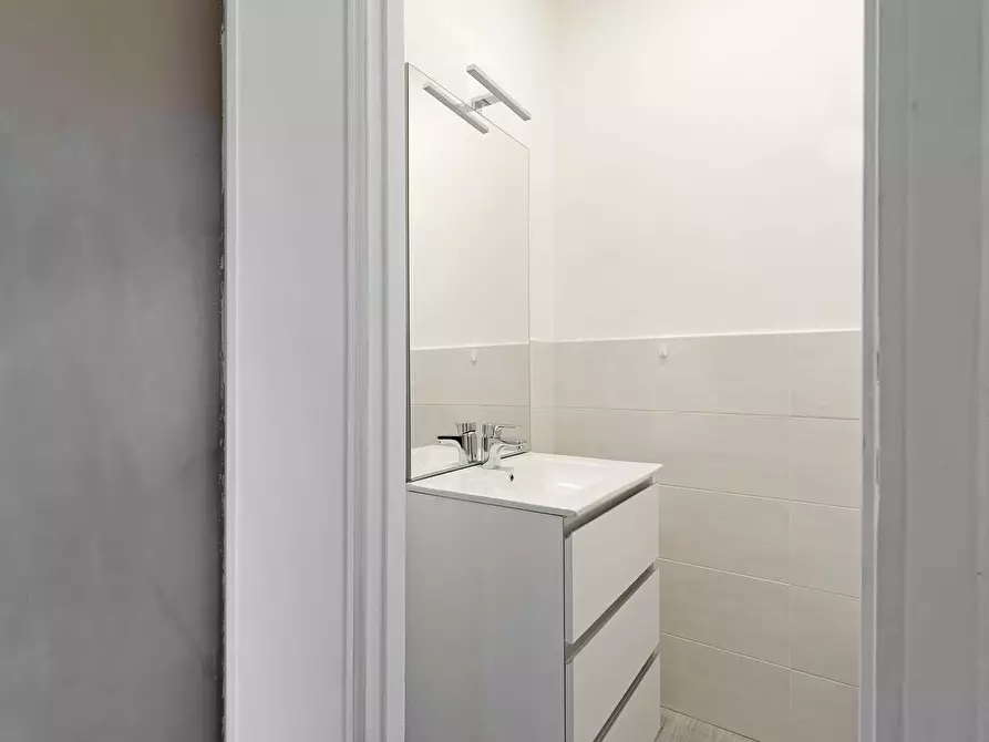 Immagine 9 di Camera in affitto  in Viale Carlo Troya2 a Milano