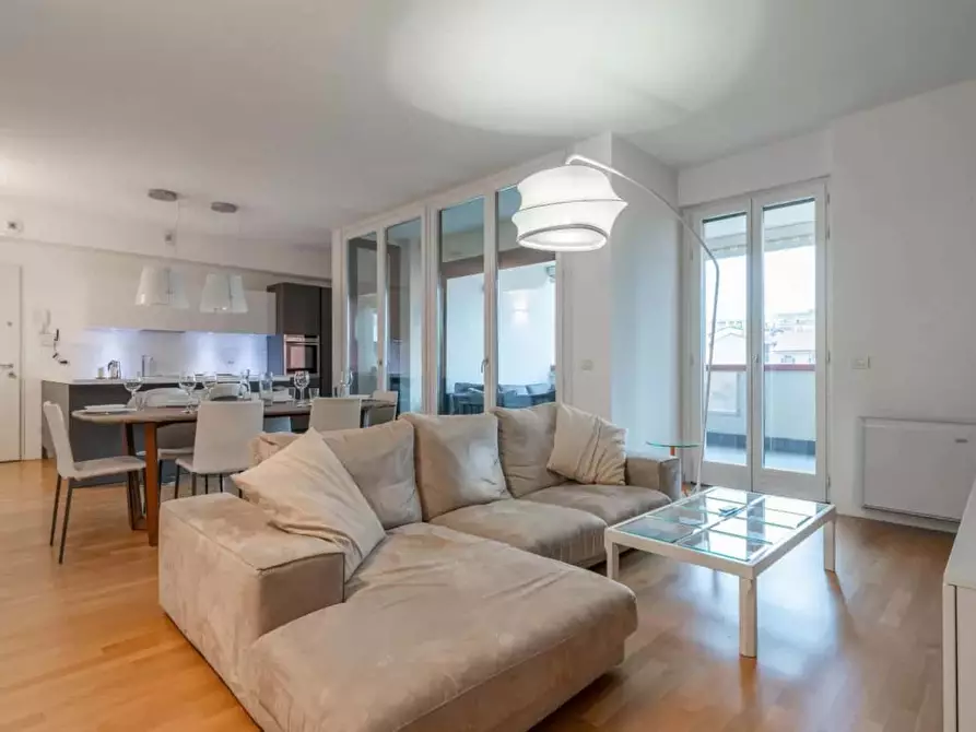 Immagine 1 di Appartamento in affitto  in Via Principe Eugenio61 a Milano