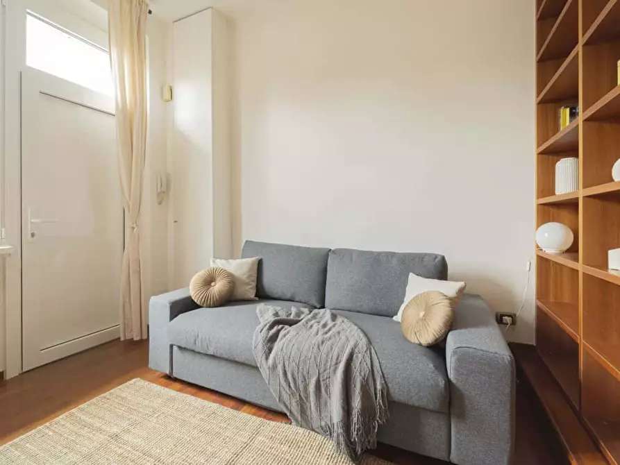 Immagine 8 di Appartamento in affitto  in Via Vettabbia1 a Milano