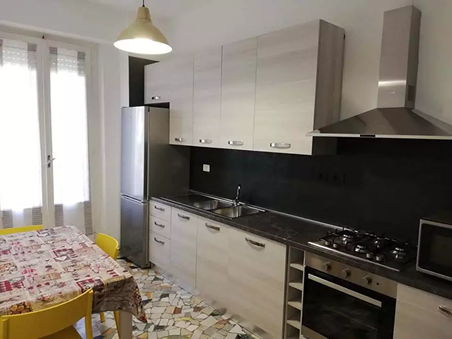 Immagine 4 di Camera in affitto  in Via Domenico Cimarosa23 a Firenze