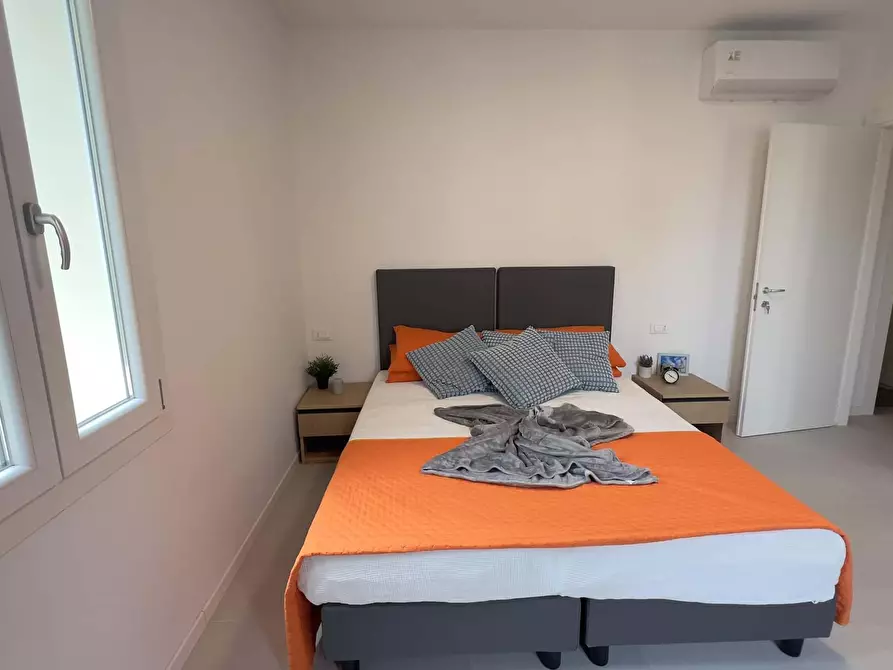 Immagine 4 di Camera in affitto  in Via Vignolese749 a Modena