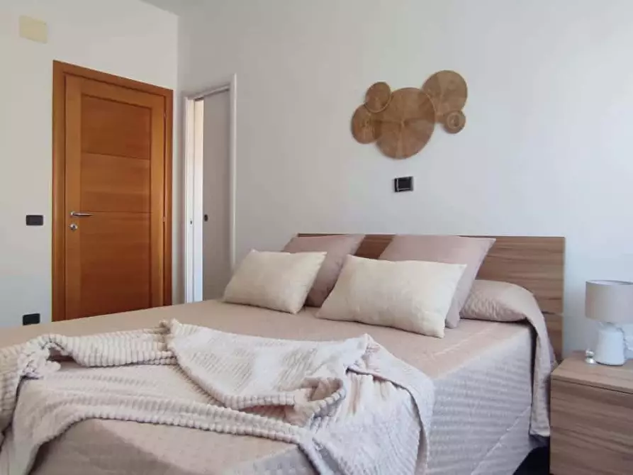 Immagine 6 di Appartamento in affitto  in Via Rutilio Namaziano30 a Roma