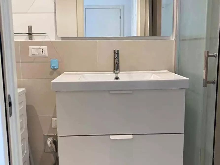 Immagine 13 di Appartamento in affitto  in Via San Gerolamo Emiliani1 a Milano