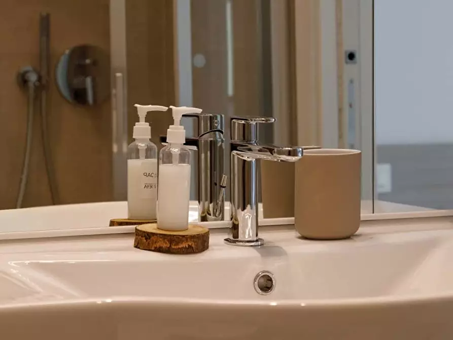 Immagine 30 di Appartamento in affitto  in Via degli Artisti3a a Trieste