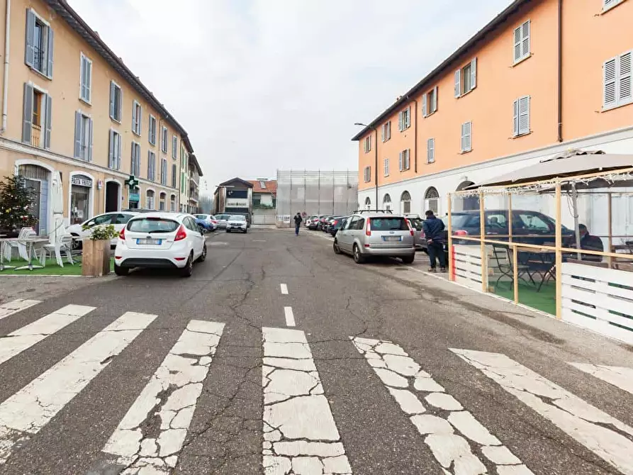 Immagine 26 di Appartamento in affitto  in Via San Bernardo1 a Milano