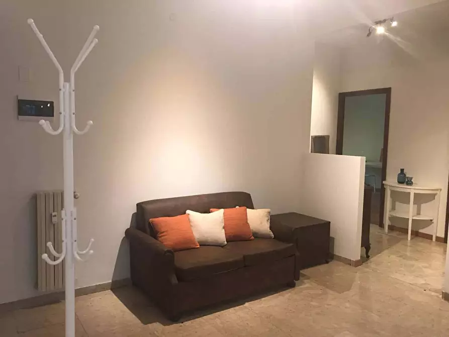 Immagine 3 di Camera in affitto  in Via Adeodato Ressi7a a Milano