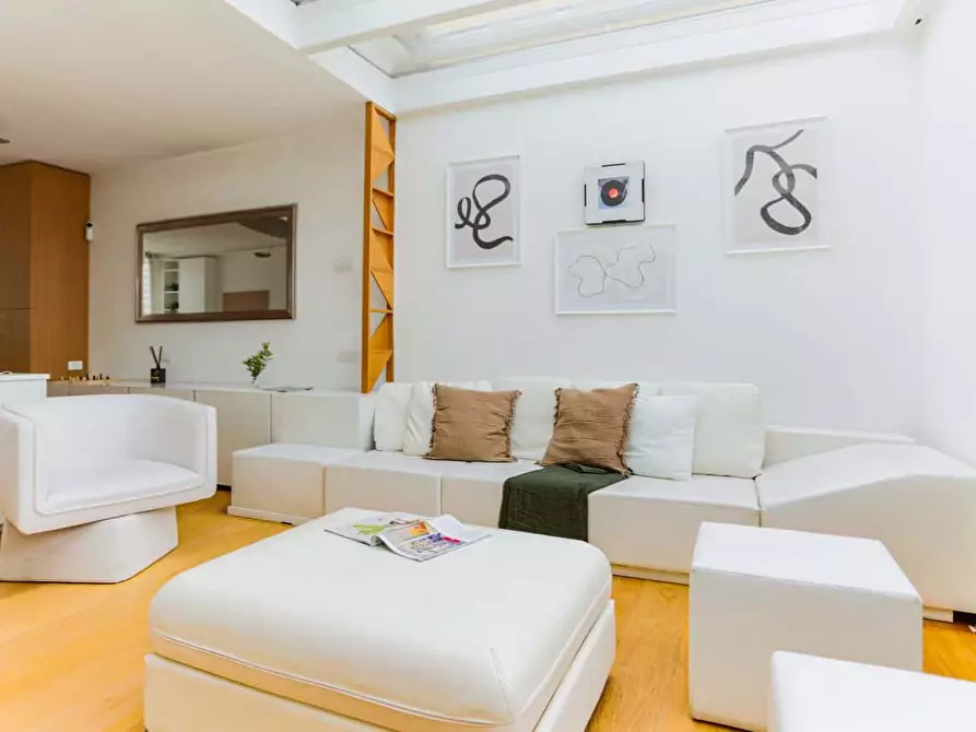 Immagine 20 di Appartamento in affitto  in Viale Cassala59 a Milano