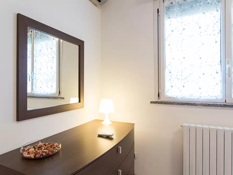 Immagine 18 di Appartamento in affitto  in Via Donna Prassede7 a Milano