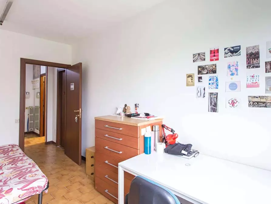 Immagine 3 di Camera in affitto  in Via dei Missaglia a Milano