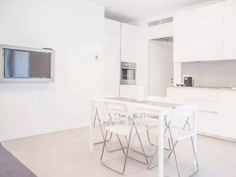 Immagine 2 di Appartamento in affitto  in Via Giovanni Battista Niccolini37 a Milano