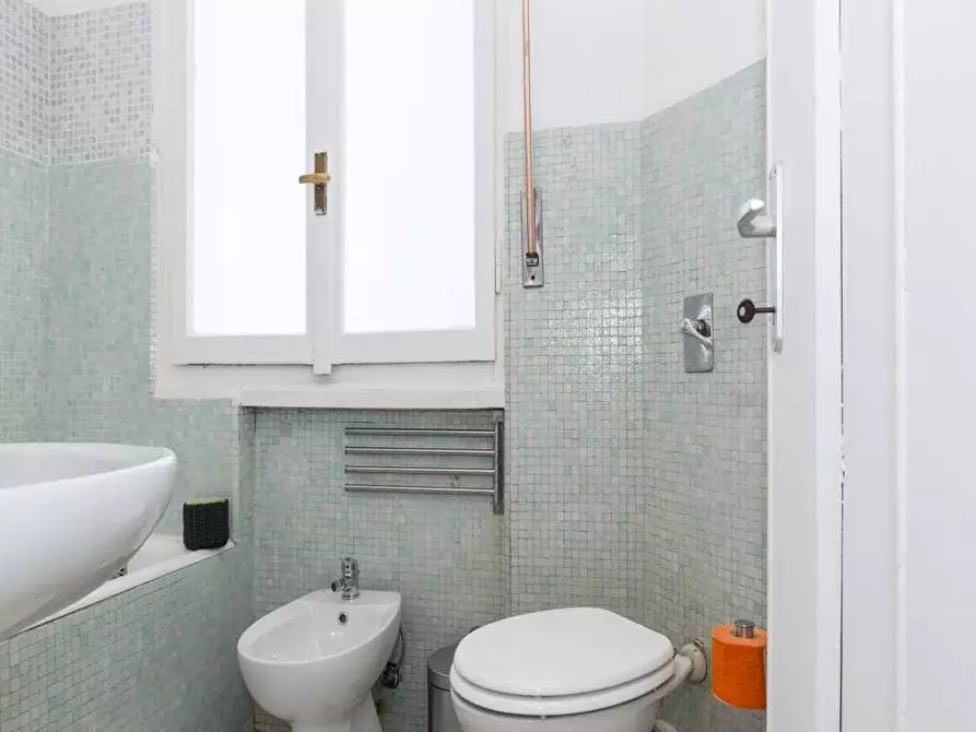 Immagine 17 di Camera in affitto  in Via Salvatore Barzilai13 a Milano