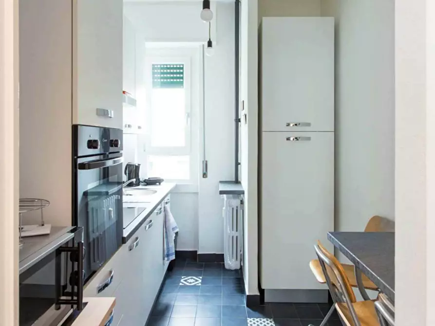 Immagine 15 di Camera in affitto  in Via Angelo Inganni64 a Milano