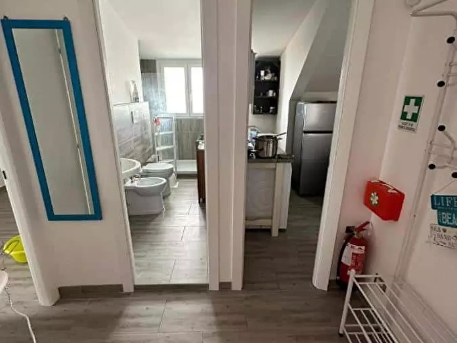 Immagine 12 di Appartamento in affitto  in Lungomare Duca degli Abruzzi28 a Roma