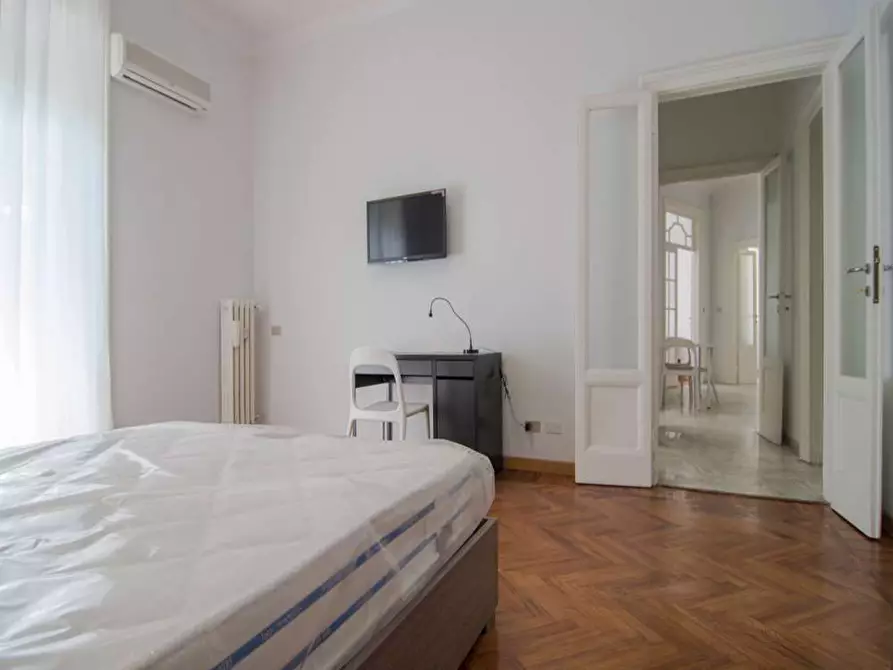 Immagine 7 di Camera in affitto  in Piazzale Susa11 a Milano