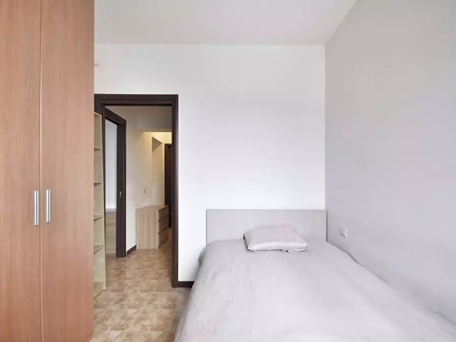 Immagine 3 di Appartamento in affitto  in Via Carlo Bazzi9 a Milano
