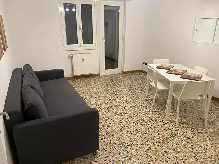 Immagine 4 di Appartamento in affitto  in Via Raffaello Sanzio34 a Novate Milanese
