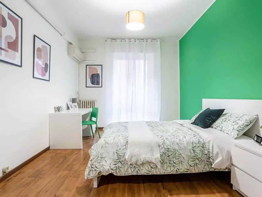 Immagine 4 di Camera in affitto  in Via Tavazzano10 a Milano