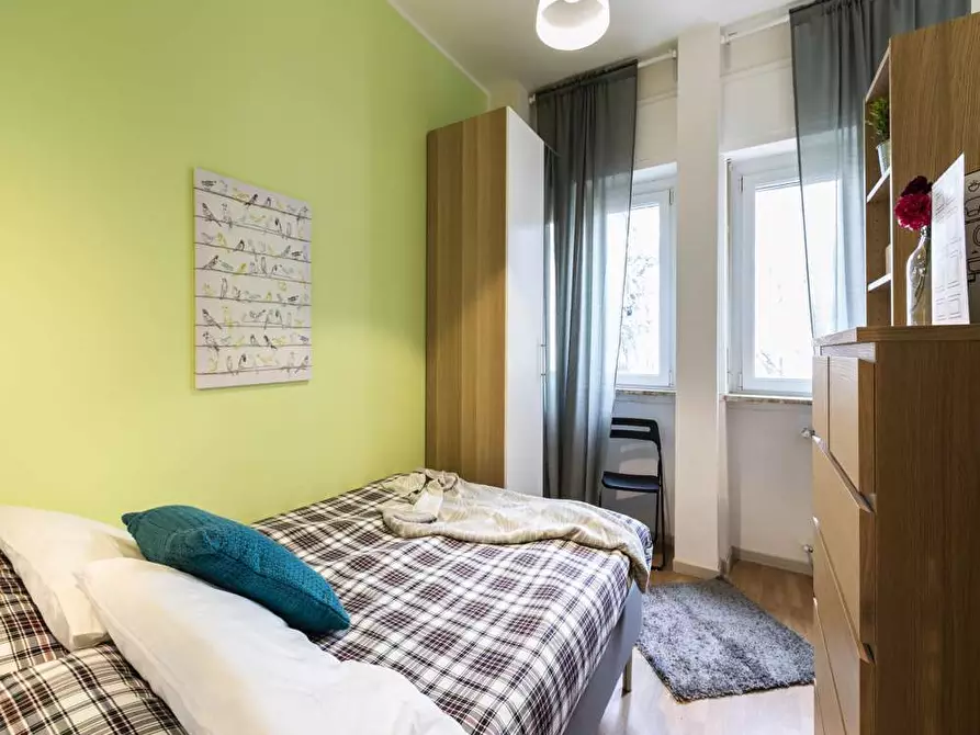 Immagine 2 di Camera in affitto  in Via Moncalvo31 a Milano