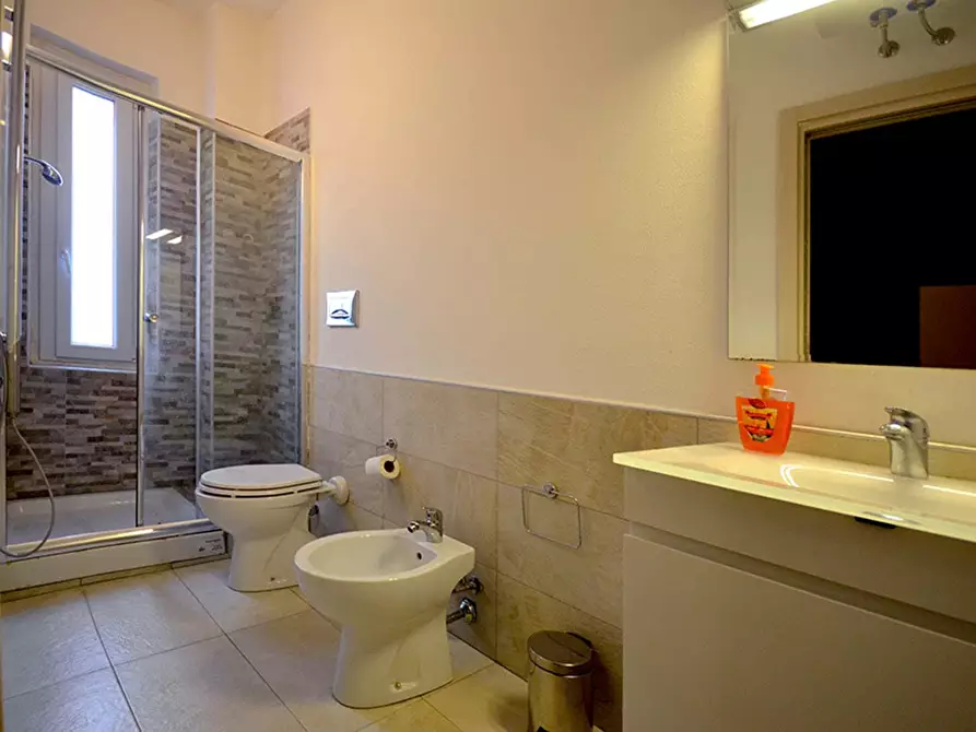 Immagine 6 di Camera in affitto  in Via Bordighera34 a Milano