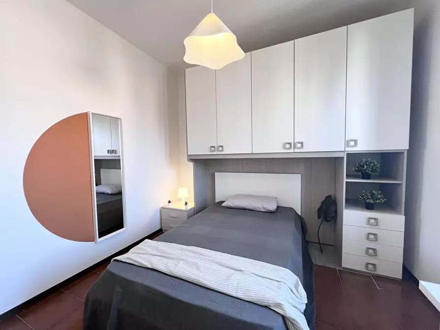 Immagine 8 di Camera in affitto  in Via Severino Ferrari a Bologna