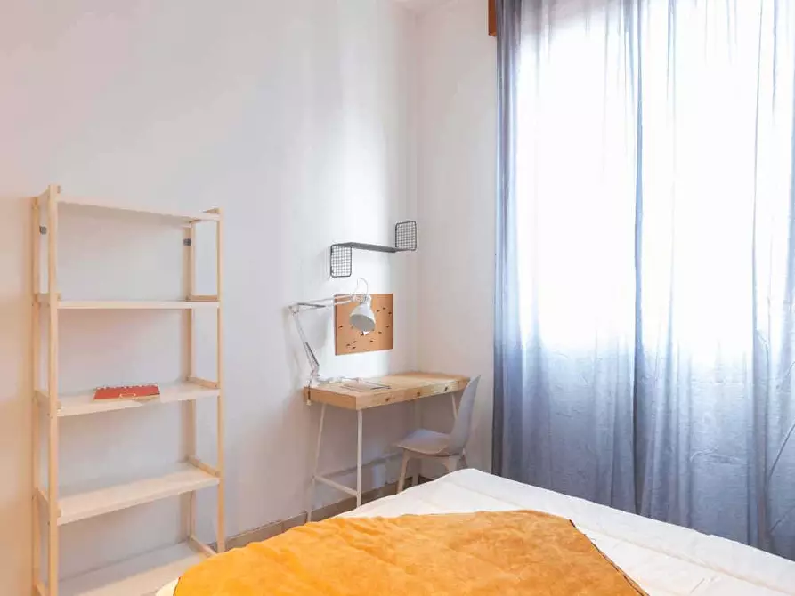 Immagine 3 di Camera in affitto  in Via Carlo Vittadini6 a Milano