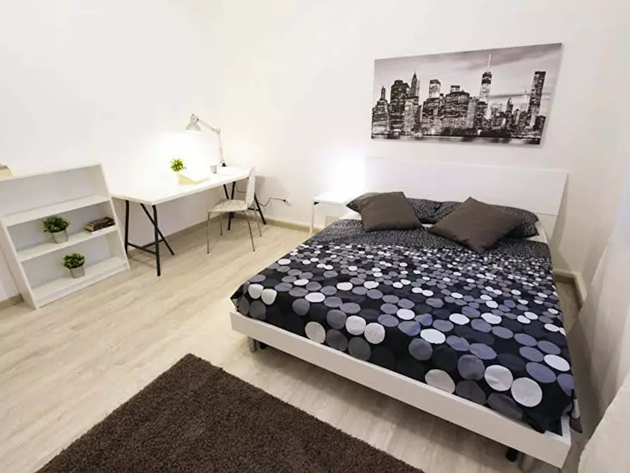 Immagine 2 di Camera in affitto  in Via Bissuola120 a Venezia