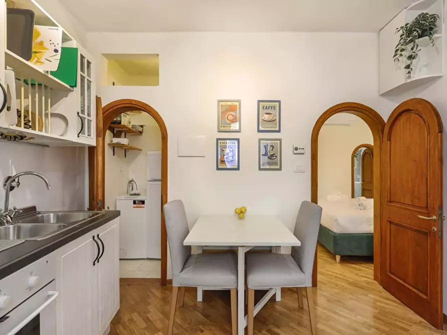 Immagine 10 di Appartamento in affitto  in Via del Campuccio54 a Firenze