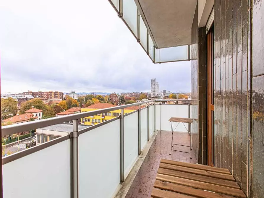 Immagine 4 di Camera in affitto  in Viale Sondrio7 a Milano